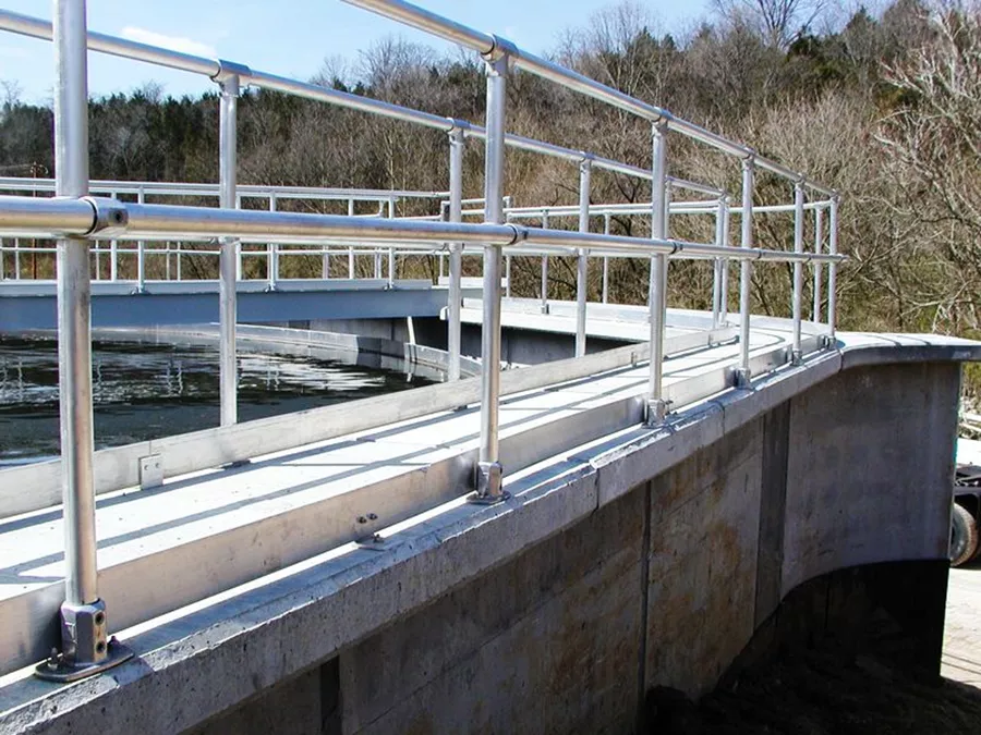 Kesseböhmer LINERO kitchen railing & railing systems