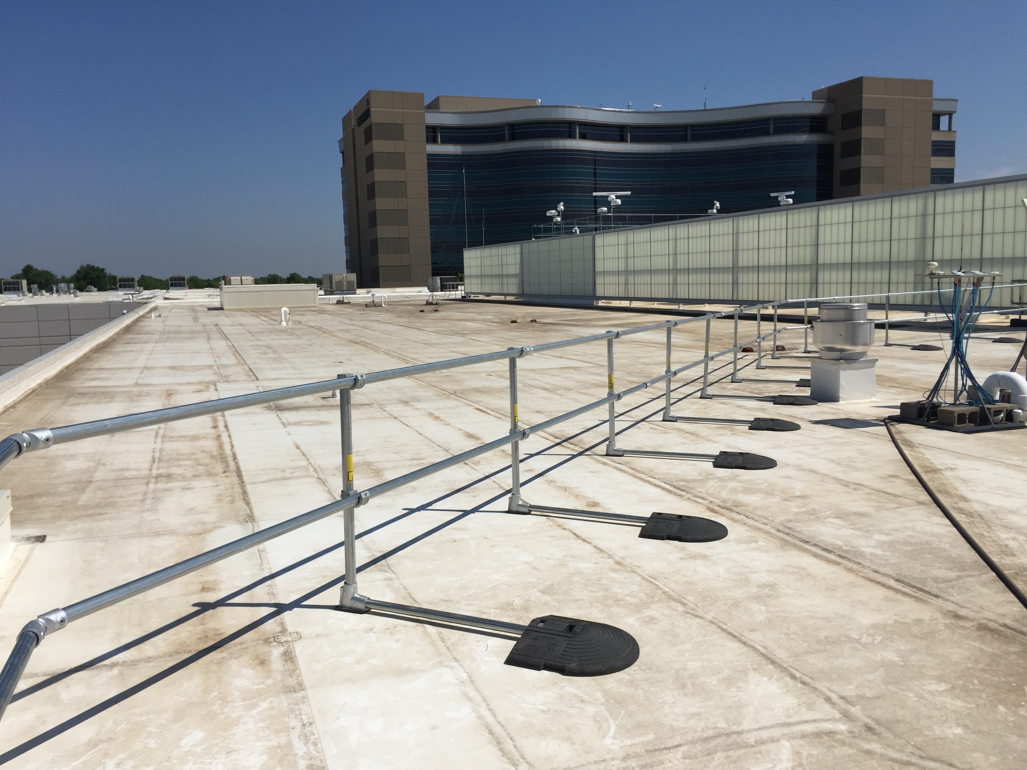 Kee Guard Free-standing Roof Edge Protection