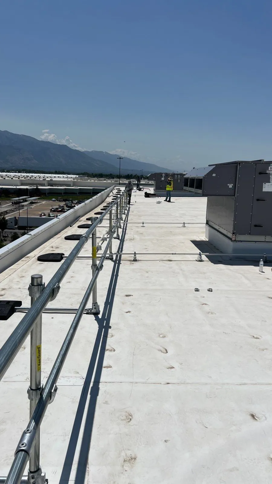 Compliant Guardrail System OSHA-Compliant Rooftop Guardrail Installation at Chromalox ...