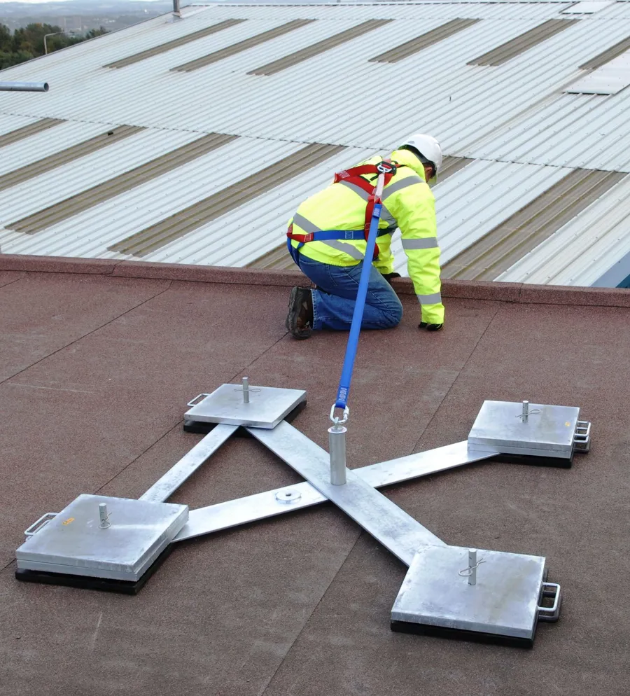 Active vs Passive Fall Protection Systems - Kee Safety