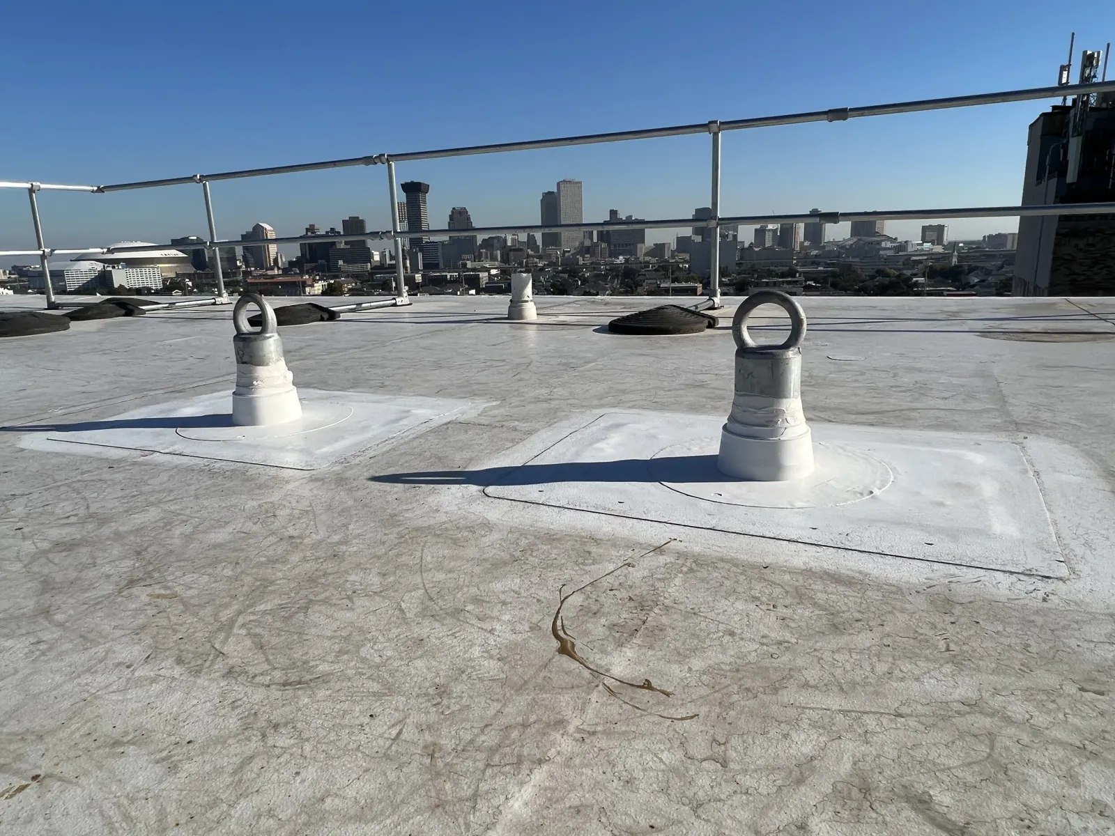 Anchorage Point Signage Ensuring Worker Safety with Fall Arrest Anchor Points - Kee Safety